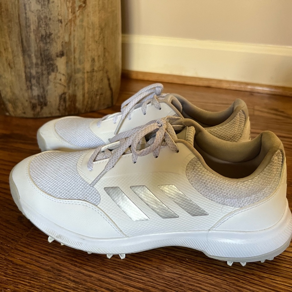 Adidas GOLF shoes. Very gentle wear. Excellent condition. White and silver